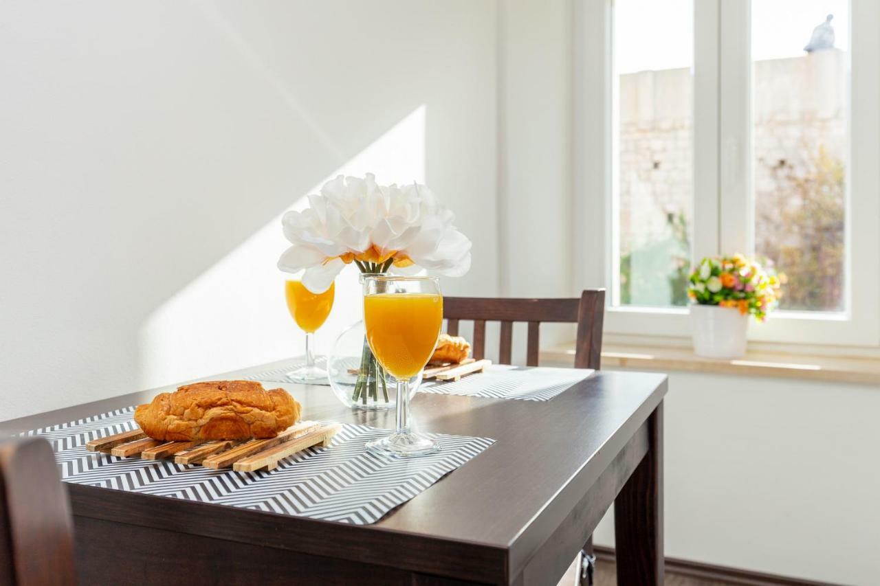 City Wall'S Studio Apartment ดูบรอฟนิก ภายนอก รูปภาพ